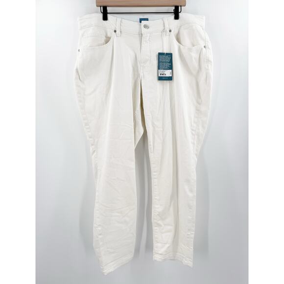 JAG Carter Jeans Size 16W NWT Midrise Girlfriend White Plus Curvy Cotton Stretch - Picture 3 of 16